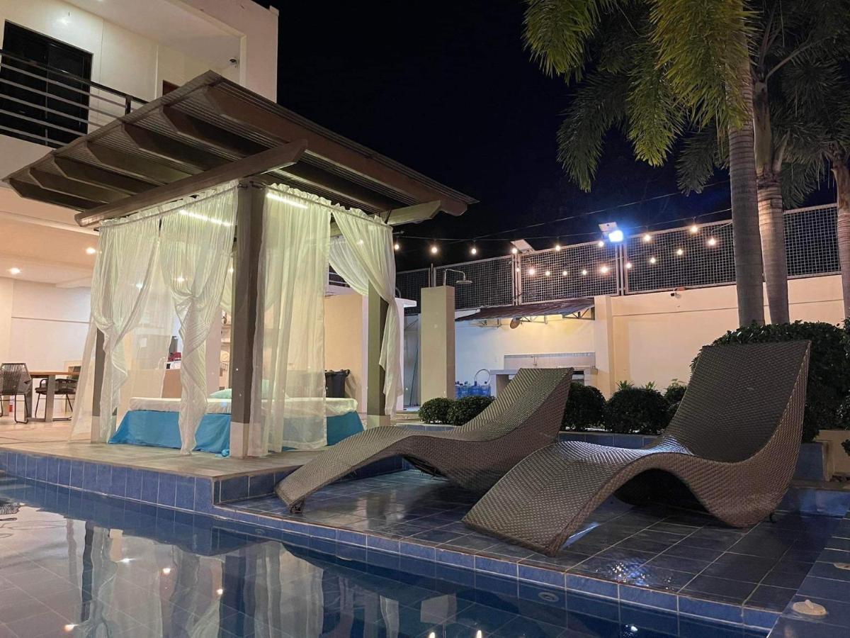 Ezekiel'S Private Hot Spring Resort Calamba  Exterior photo